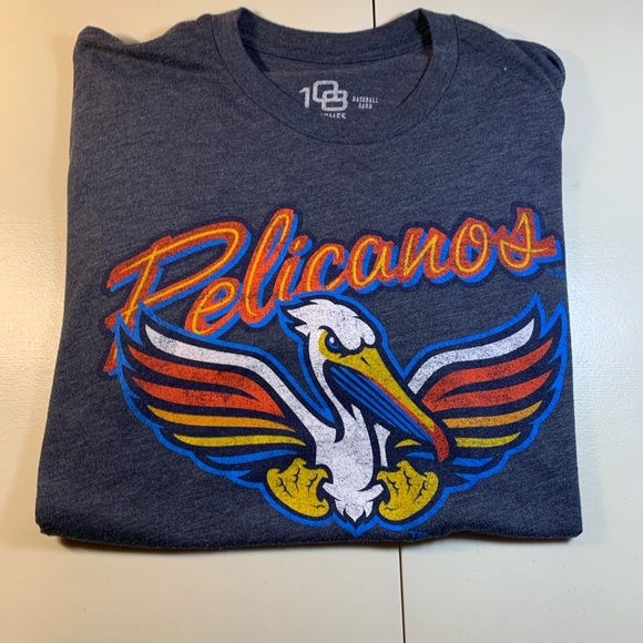 5 adult size Small short sleeve t-shirts.  All in fair/good condition. - Picture 4 of 6